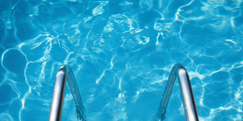 Produits de piscine essentiels à acheter dès maintenant